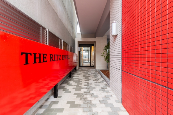 THE RITZ DWELL